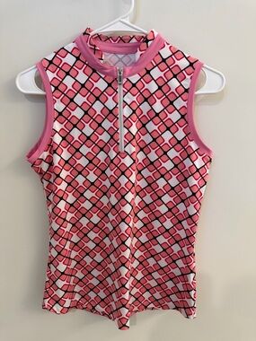 TAIL golf shirt. Sleeveless. Size S. Pink/white/black.